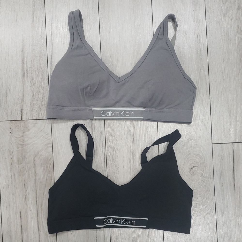 3/$25 Set of 2 Calvin Klein bras